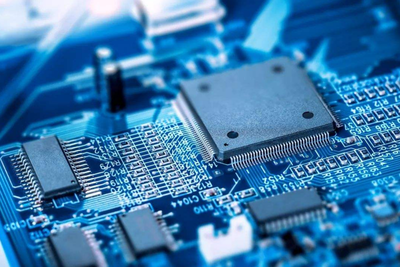 美國禁止40余國對華出口半導體芯片，專家警告 此舉無異于樹敵